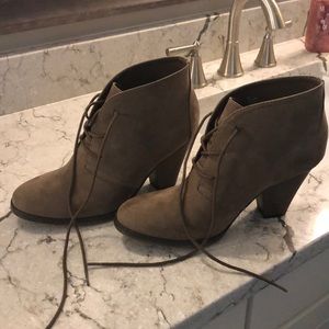 Mia lace up boots